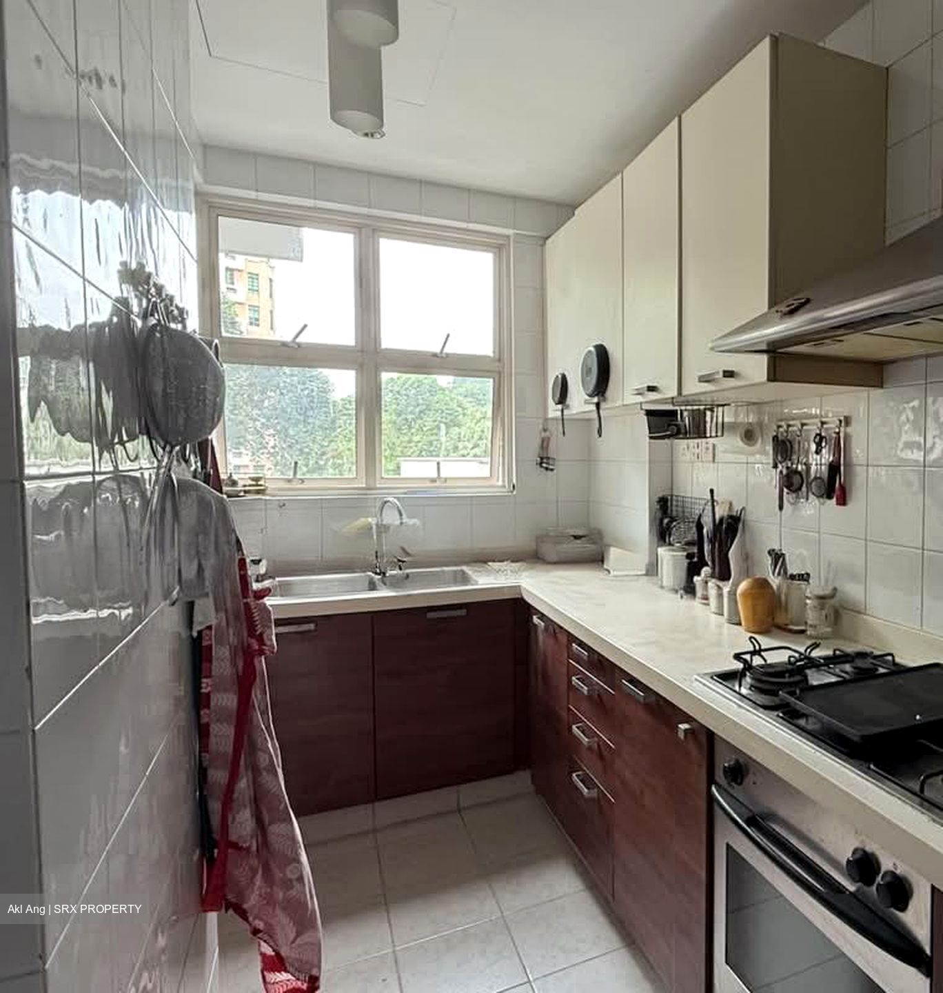 Hillington Green (D23), Condominium #568595821